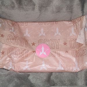 Jeffrey Star Orgy palette